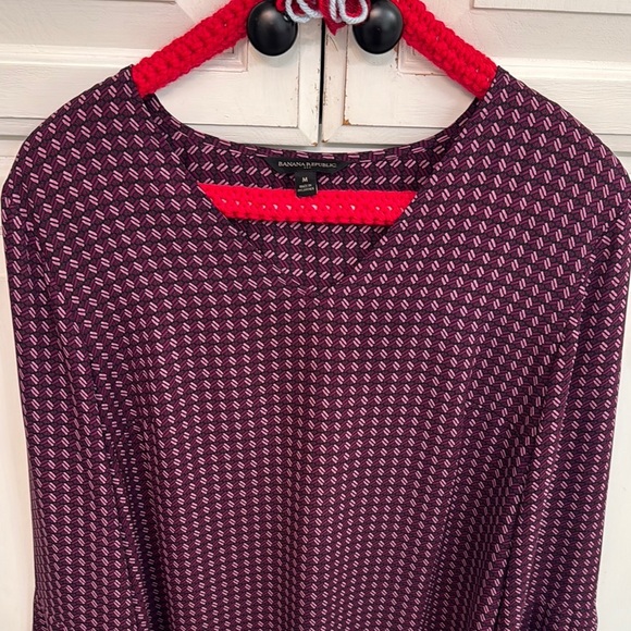 Banana Republic Purple Women's blouse with flared sleeves. Size M. - Picture 6 of 9